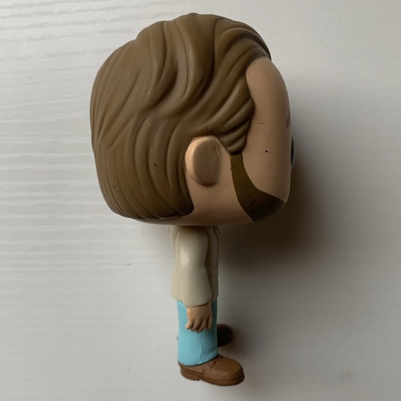 Funko Pop Stranger Things Hopper Miami Vice Outfit - Picture 4 of 4